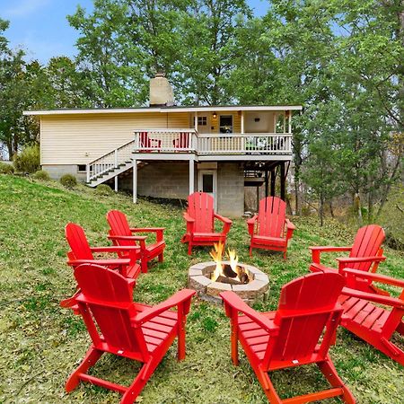 Harpers Ferry Cabin Hot Tub, Deck, Fire Pit, Wifi Eksteriør bilde